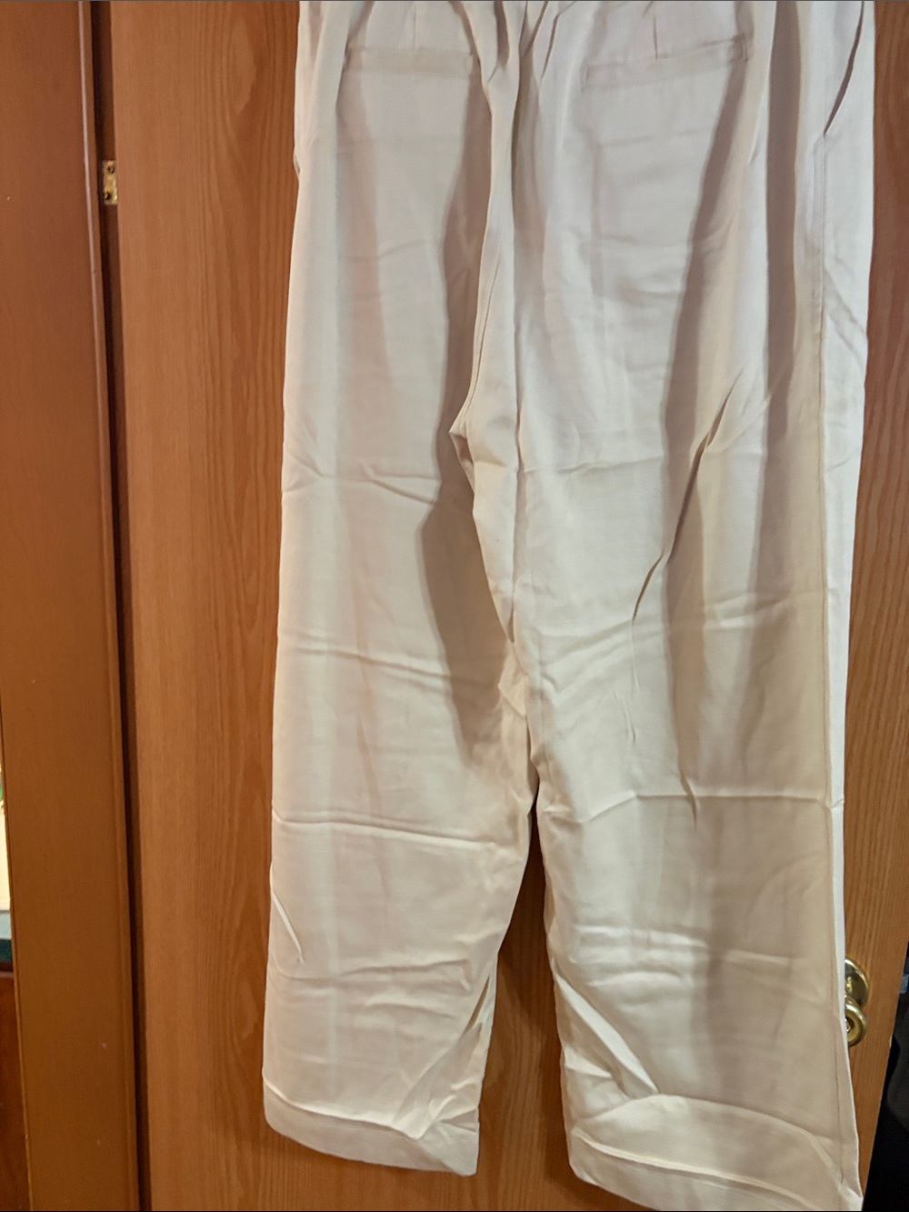 Cupio Cream Wide-Leg Pants - Picture 3 of 3